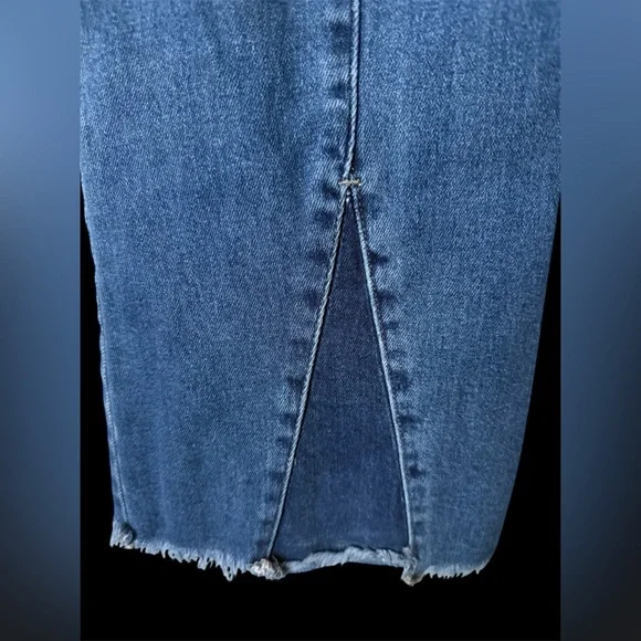 KanCan™ Flare High Rise Back Seam Jean Women’s 31” - Picture 3 of 7